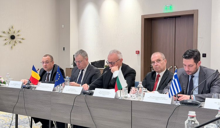 Коридорът Черно море – Егейско море е не само транспортна