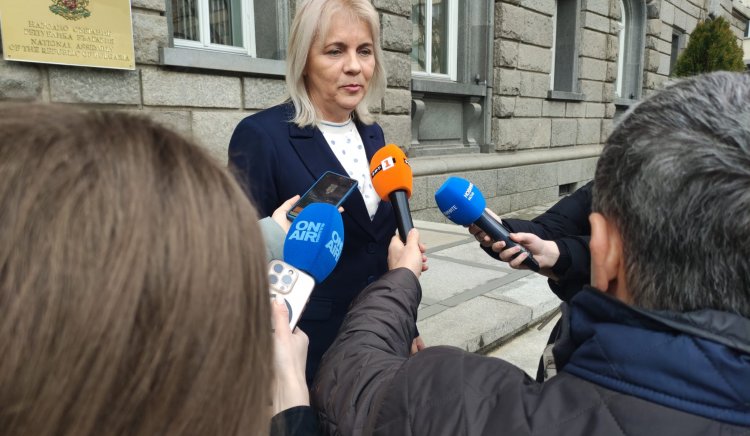 Трябва да положим усилия за да върнем доверието на българските