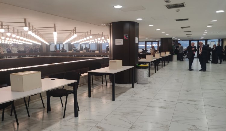 След направените самоотводи на номинирани за председател на Националния съвет