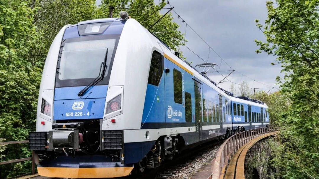 От април започва поетапното въвеждане на нов подвижен състав като