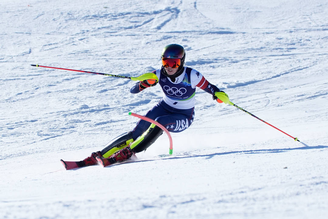 Микаела Шифрин спечели олимпийската титла на слалом в Милано Кортина