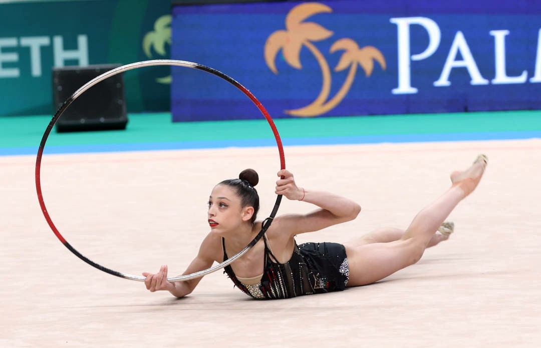 Сияна Алекова стана шампионка на обръч а Деа Емилова се