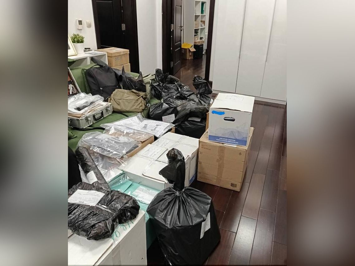 Трима високопоставени служители на украинската корпорация КУБ са били арестувани