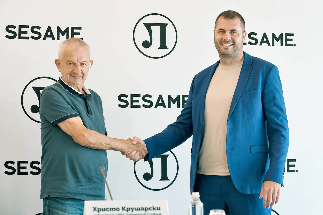 Локо Пд представи нов генерален спонсор компанията Sesame а договорът