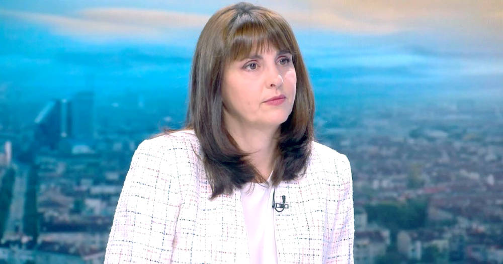 Съкращаване на пенсионери накуп ще обезкърви администрацията В системата има