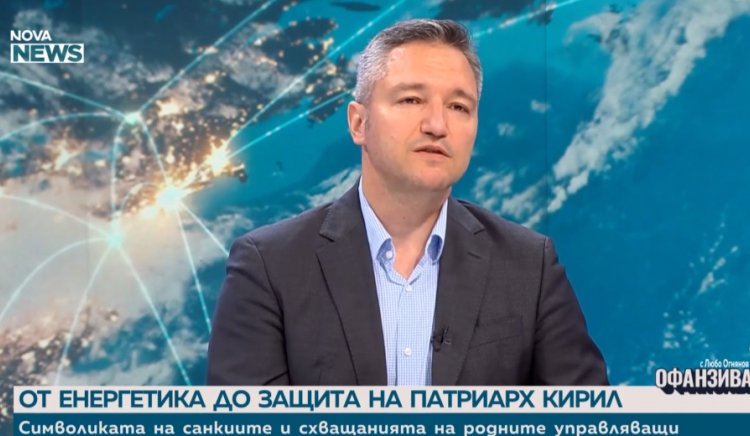 В желанието си да постигне нещо и да даде политически