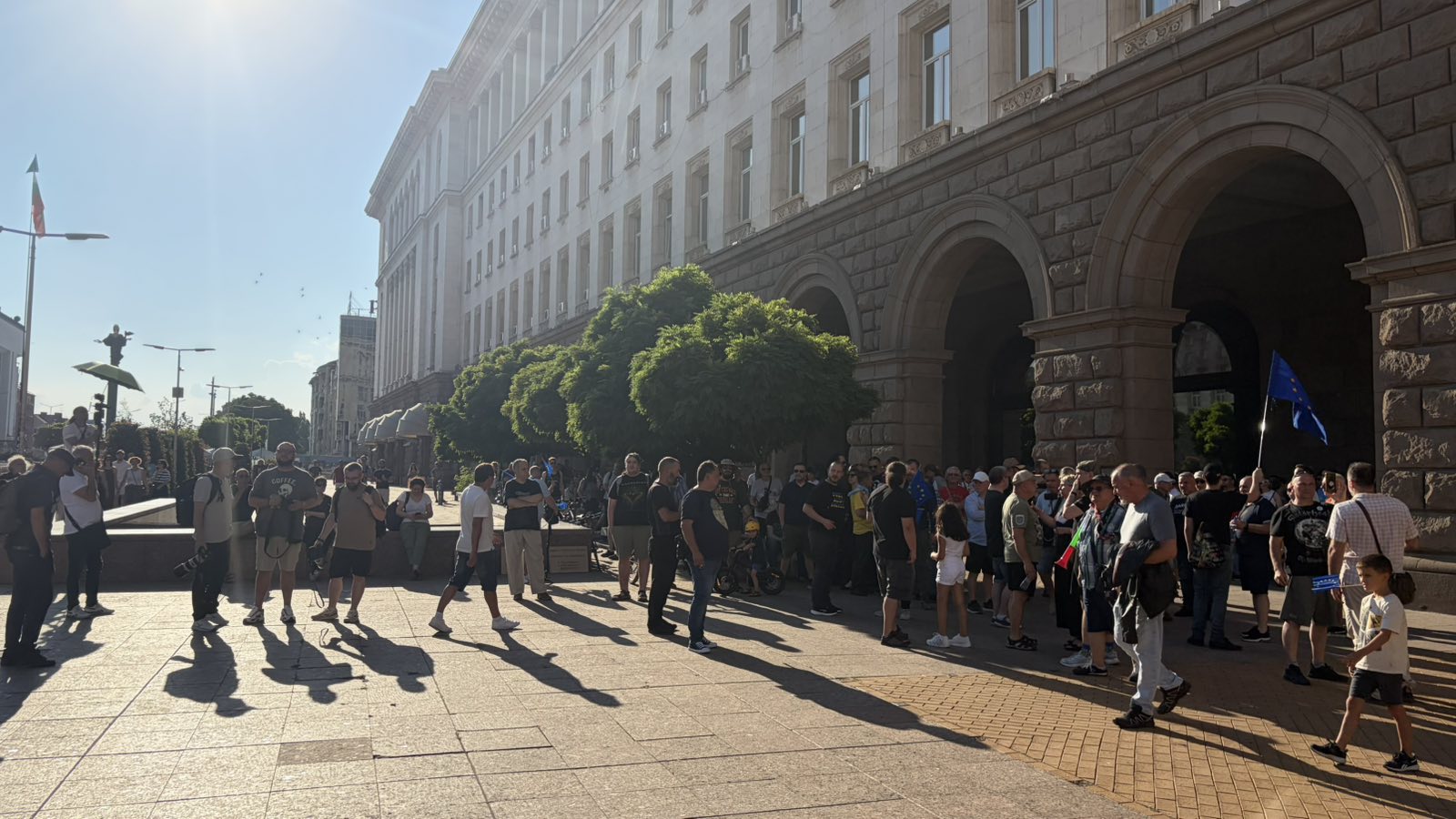 Първи протест срещу кабинета Радев беше обявен за събота вечер