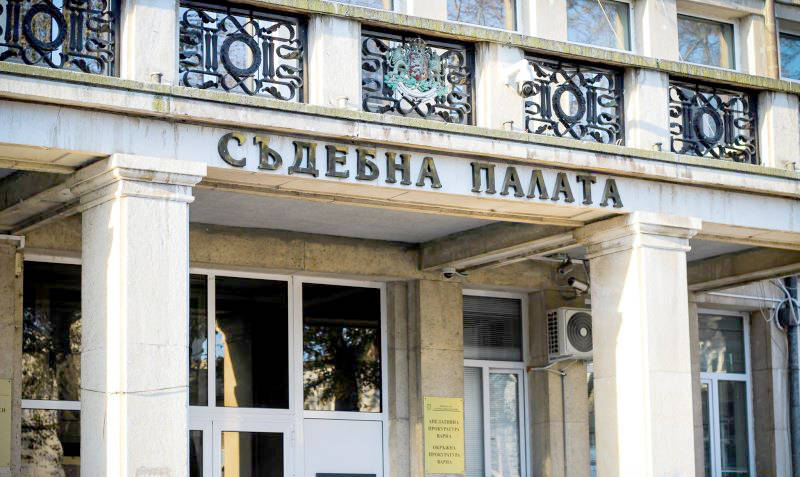 Варненският окръжен съд върна днес делото срещу кмета Благомир Коцев
