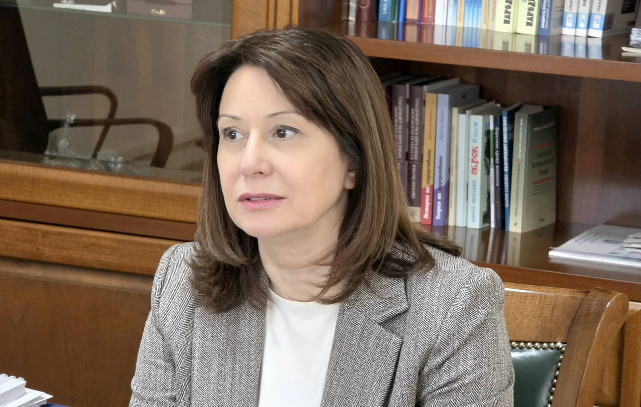 Омбудсманът Велислава Делчева подкрепя внесените и приети от Комисията по