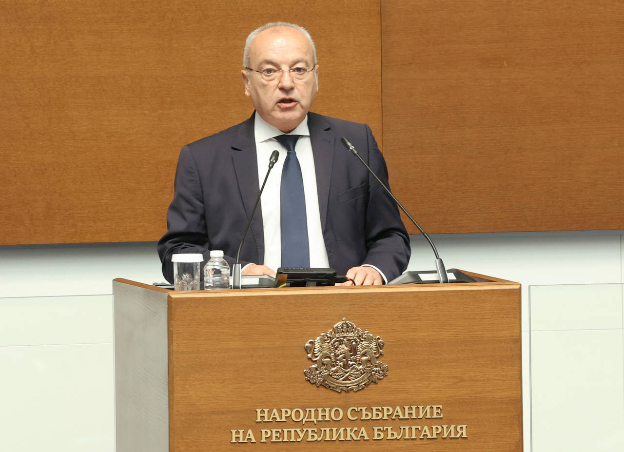 Парламентът прие на първо четене законопроекта за държавния бюджет за