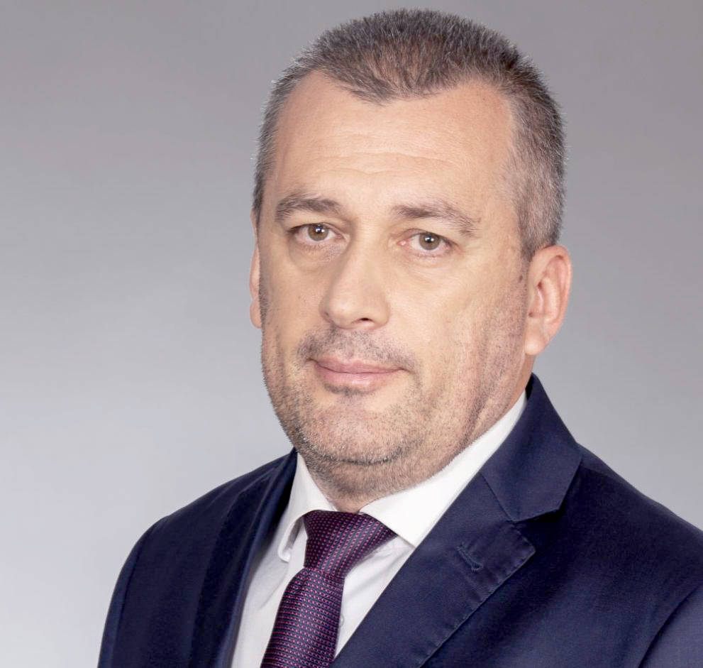 Заместник министрите на транспорта се увеличават от трима на четирима