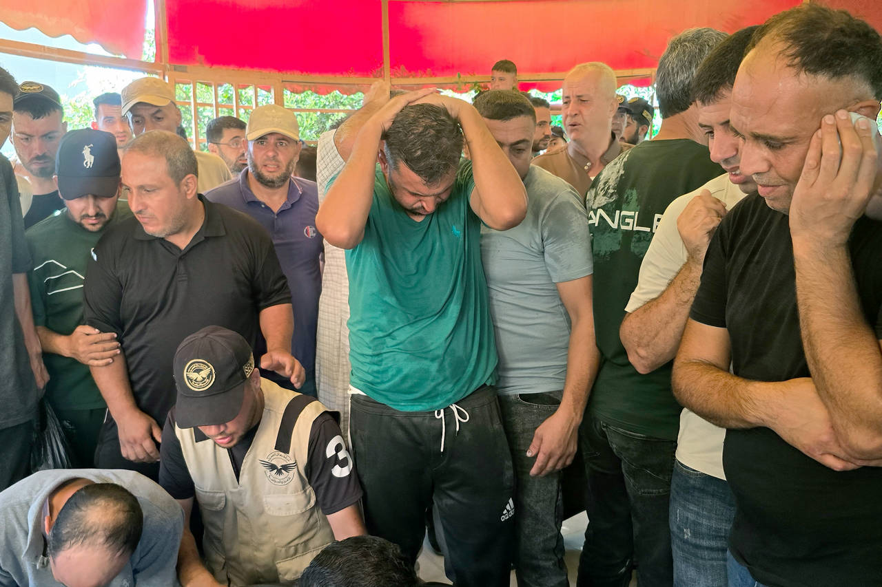 Израелски удар уби днес двама съпрузи и четирите им деца