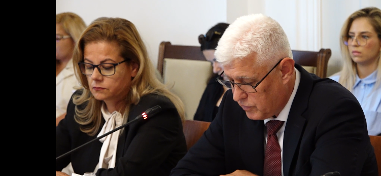 Парламентарната комисия по отбрана подкрепи проект на решение за пребиваване