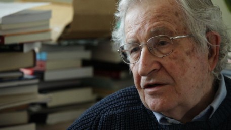 Ноам Чомски: Светът се втурва към бездна | Вестник "ДУМА"
